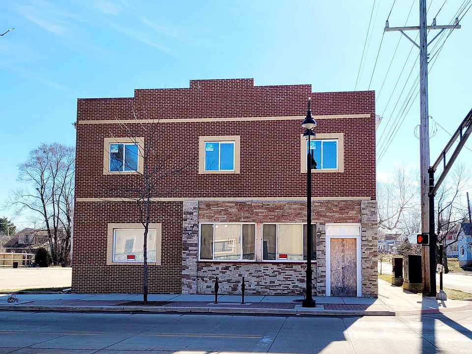 2nd image of 2642 W Western Ave