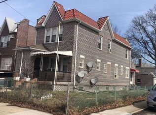 5051 206th St, Oakland Gardens, NY 11364