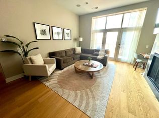 725 N Aberdeen St APT 406, Chicago, IL 60642