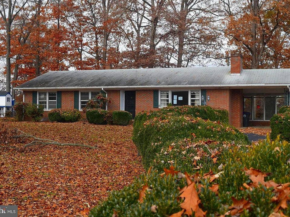 1st image of 331 Cannon Cir