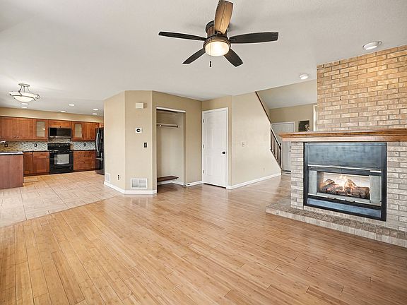 3rd image of 5356 W 100th Ct