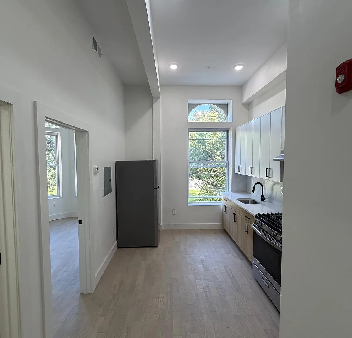 69 Lincoln Park — Photo 1