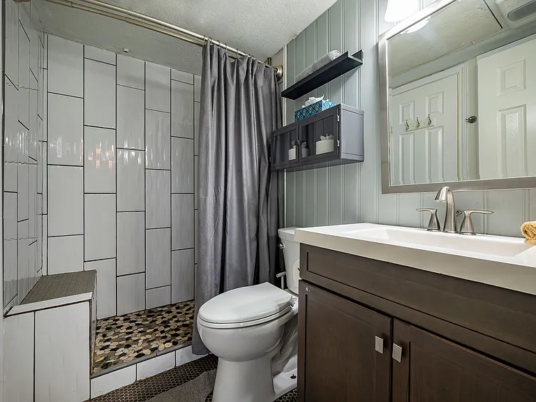 1840 Burton Dr #H-103 — Photo 12