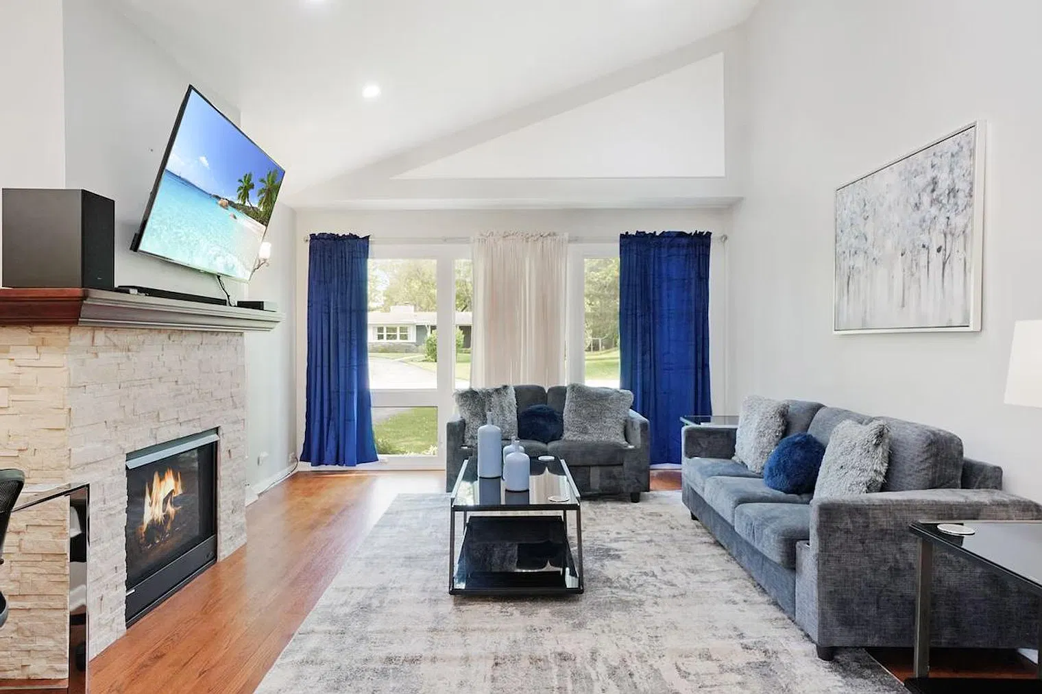3 bed, 2.0 bath, $19,620 — Photo 1