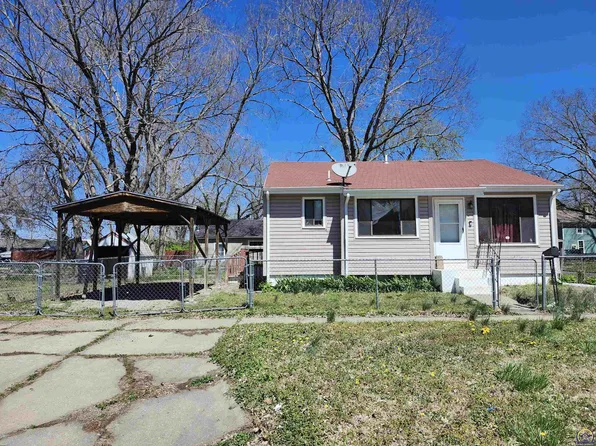 635 SE Chandler St, Topeka, KS 66607