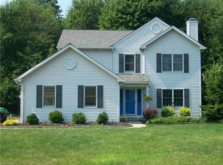 372 Armour Rd, Avon Lake, OH 44012