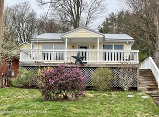 245 Lake Rd, Nicholson, PA 18446