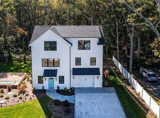 216 South Pier Rd, Narragansett, RI 02882