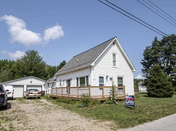 12119 Seymour Rd, Montrose, MI 48457