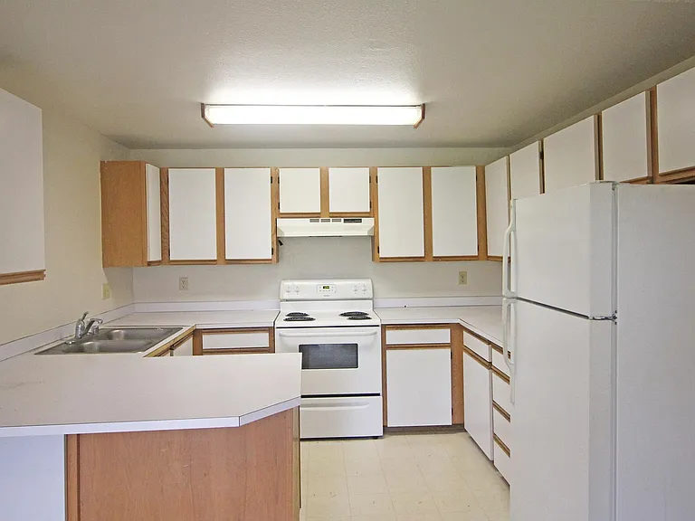 2730 Laukala Pl #B — Photo 10