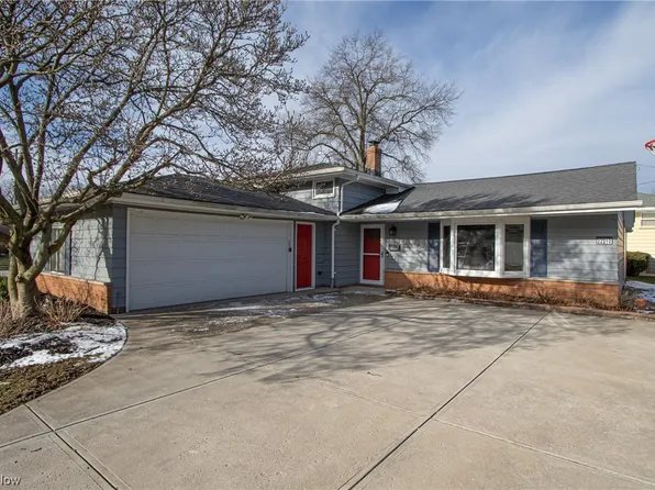 22210 Marleen Dr, Fairview Park, OH 44126