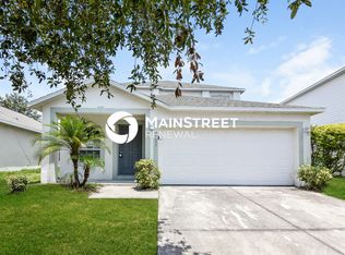 2037 Whispering Trails Blvd, Winter Haven, FL 33884