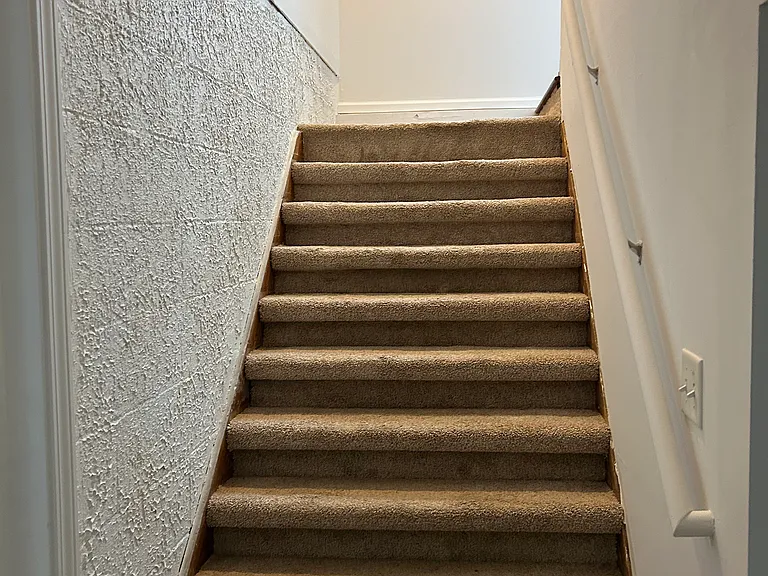 10401 Degrand Dr — Photo 22