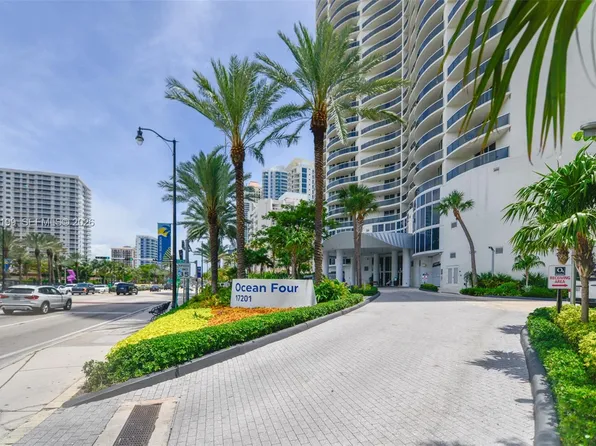 17201 Collins Ave APT 2209, Sunny Isles Beach, FL 33160