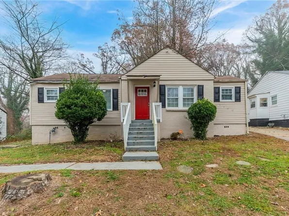 1360 Lockhaven Cir SW, Atlanta, GA 30311