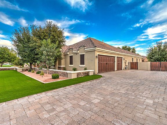 3031 e Page Ave-4