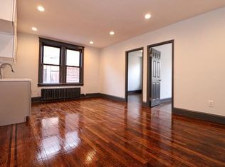 456 Barrett Ave APT 2R, Bronx, NY 10473