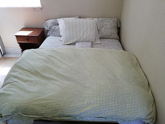 4th image of 1536 2nd Ave Unit A