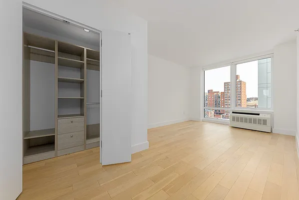 Rented by Keller Williams NYC | media 13