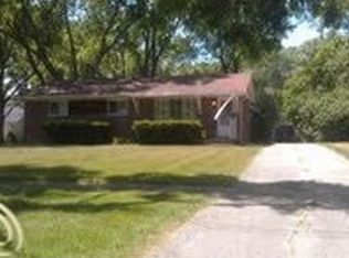 17403 Indian, Redford, MI 48240