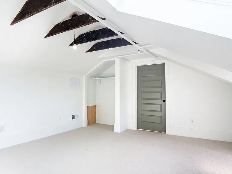 4402 Butler St — Photo 24