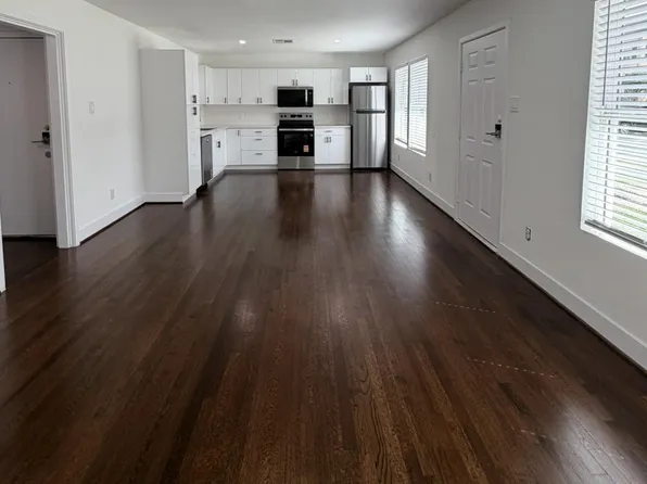 1976 W McKinney St, Houston, TX 77019