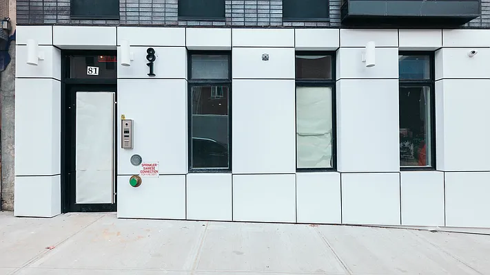 Rented by Nooklyn NYC LLC | media 9