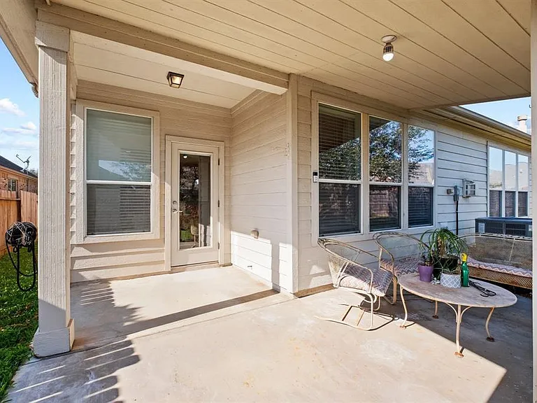 25411 Melody Canyon Ct — Photo 8