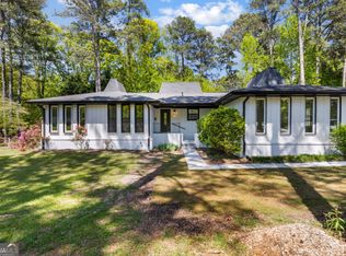 888 Old Tucker Rd, Stone Mountain, GA 30087