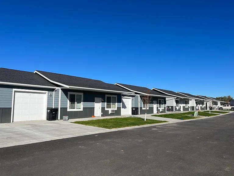 Barrett Road Patio Home Apartments — Photo 5