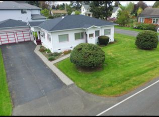 415 Center St, La Conner, WA 98257