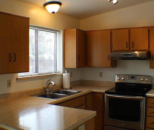 4th image of 2840 N Indian Wells Dr