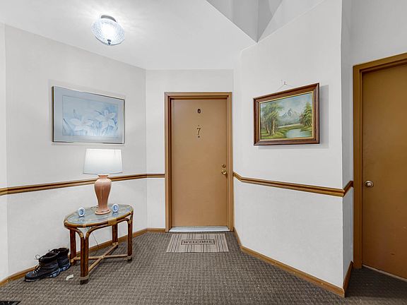 5th image of 1485 Fairlane Dr