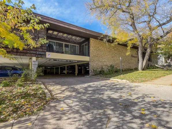 4511 Headwood Dr APT 7, Kansas City, MO 64111