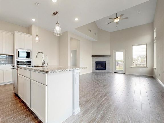 3rd image of 3630 Doramus Dr