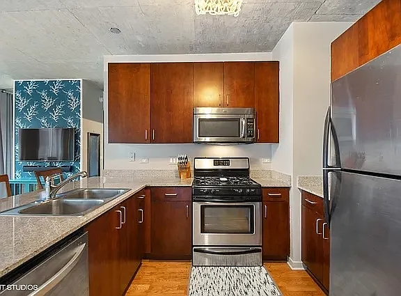 1 bed, 670 sqft, $1,995 — Photo 4