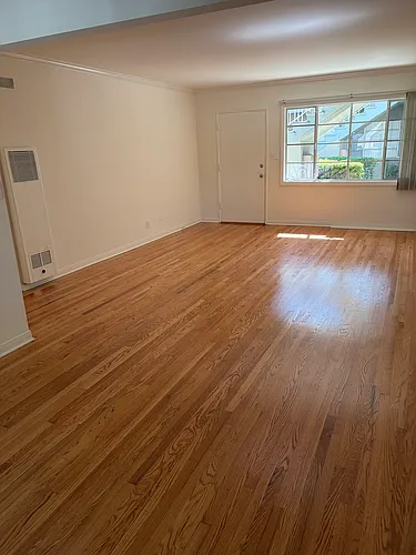425 Mission St #B Photo 1