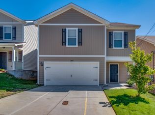 207 Kirkside Dr, La Vergne, TN 37086