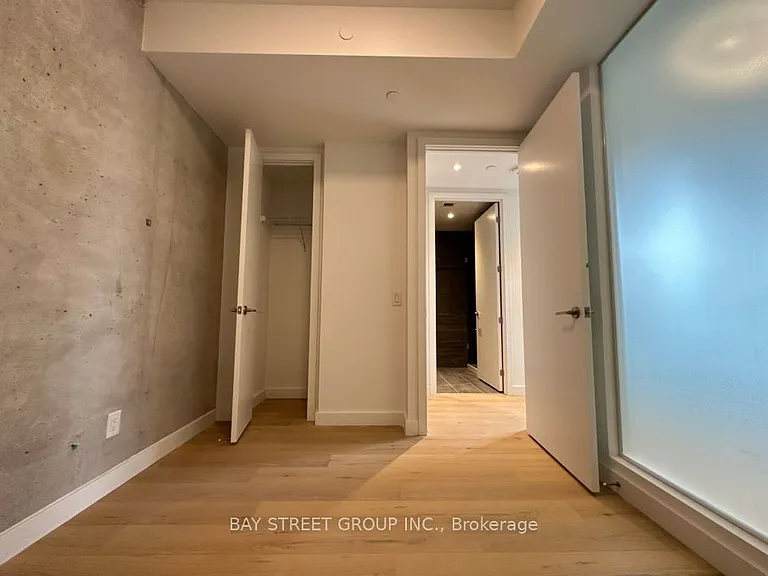 81 Wellesley St E #1408 — Photo 7