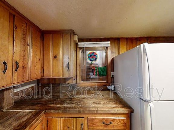 4th image of 1520 E Pikes Peak Ave #B