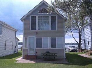 3129 Edgemere Dr, Rochester, NY 14612