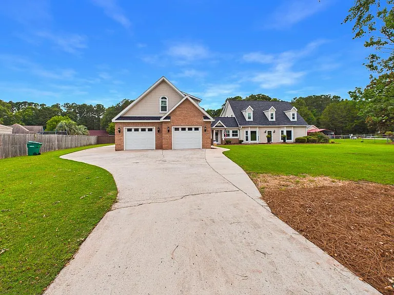 633 Thompson Mill Rd — Photo 1