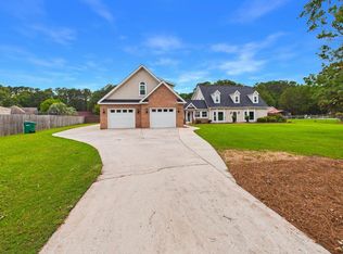 633 Thompson Mill Rd, Bonaire, GA 31005