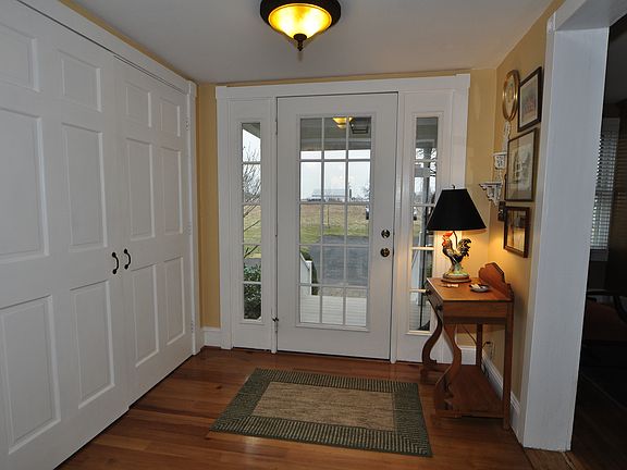 Beautiful Foyer Entrance