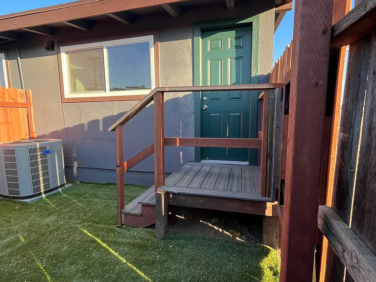 3557 McKenzie St — Photo 2