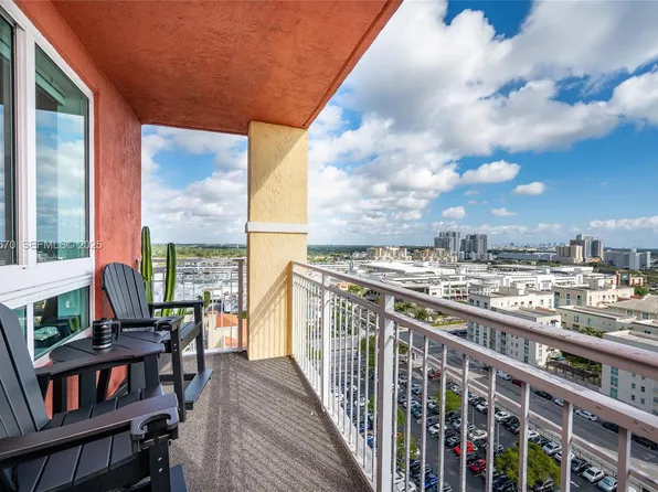 7350 SW 89th St APT 1702S, Miami, FL 33156
