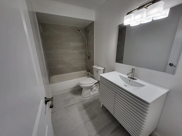 77 Pond Ave #1103 — Photo 6