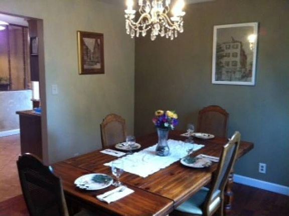 Formal dining room