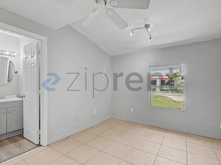 238 NE 57th St — Photo 11
