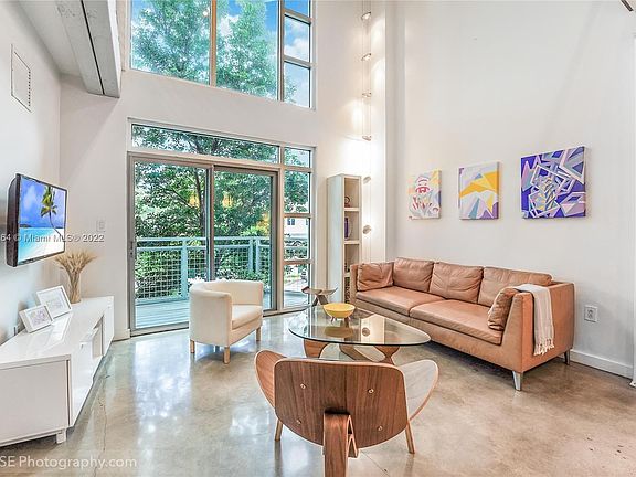 4th image of 7728 Collins Ave APT 11